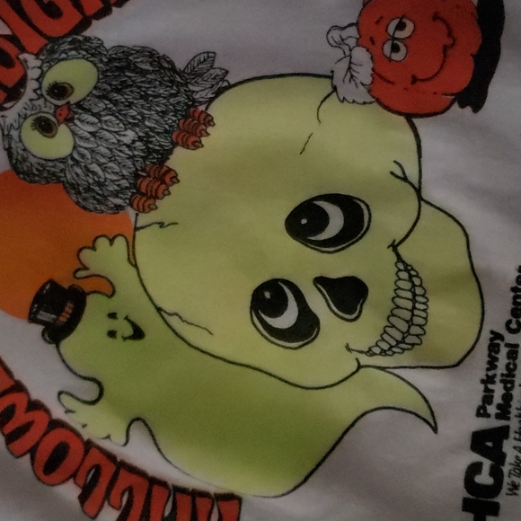 Vintage GLOW IN THE DARK Halloween long-sleeved tee - Picture 5 of 5